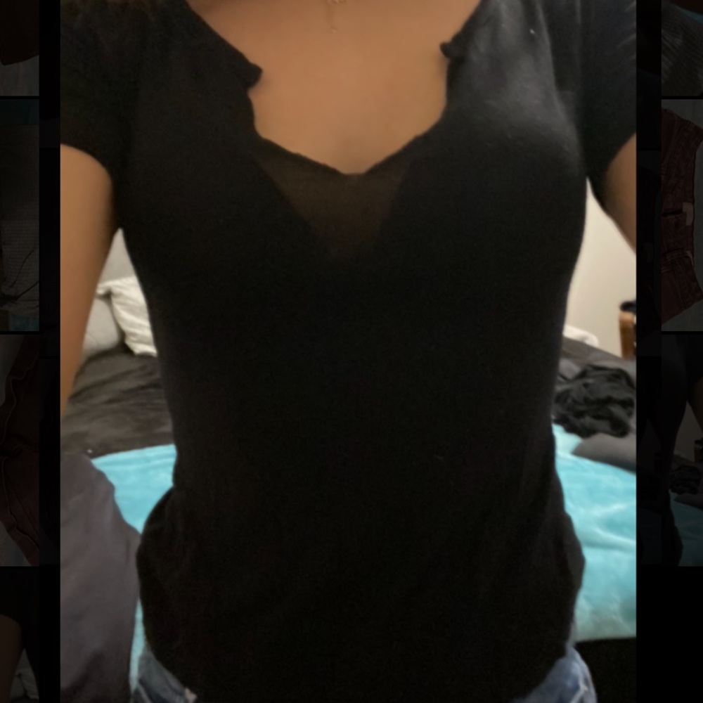 Pretty little thing vneck